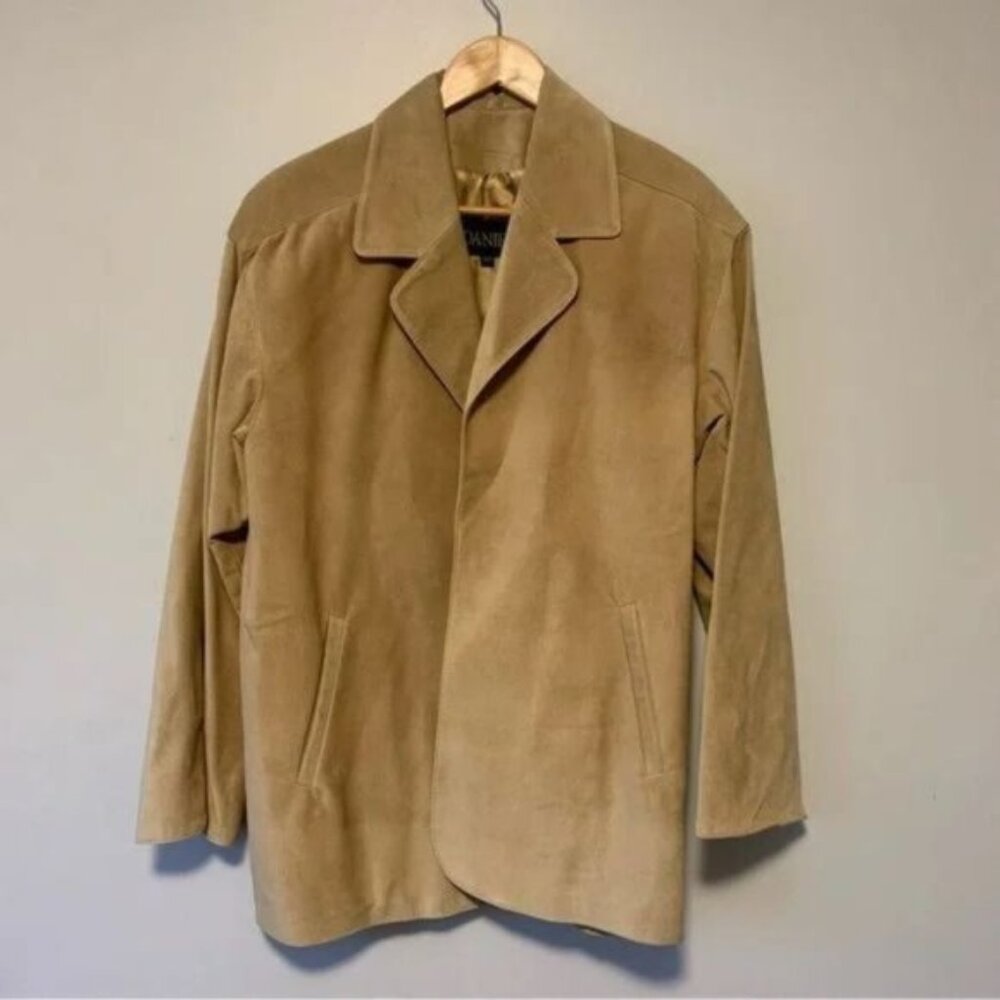 Danier Genuine suede Leather Open front blazer jacket in trendy tan color